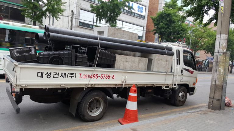 화물트럭