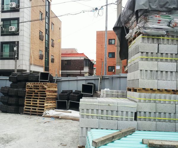 대성건재 창고